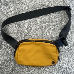 Lululemon everywhere belt bag, yellow